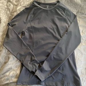 Old Navy workout shirt